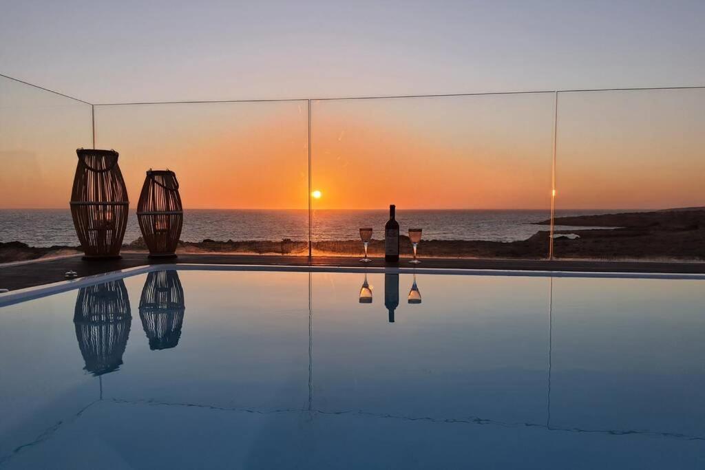Tramonto Luxury Villa No1- Breathtaking Sunset View Foinikion Luaran gambar