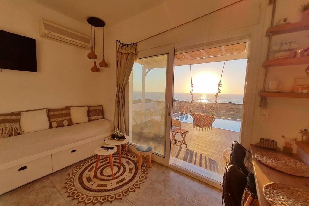 Tramonto Luxury Villa No1- Breathtaking Sunset View Foinikion Luaran gambar