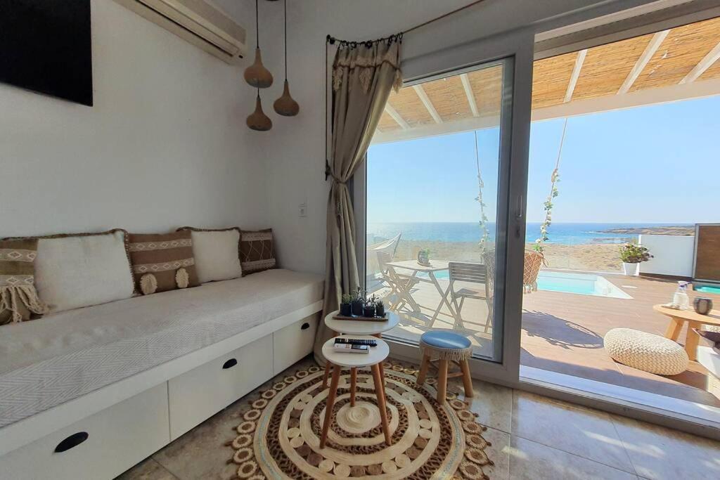 Tramonto Luxury Villa No1- Breathtaking Sunset View Foinikion Luaran gambar